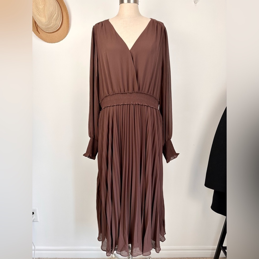 Ever New Women’s Leighton Curve Pleated Midi Dress Size  16 Chocolate Brown NWT